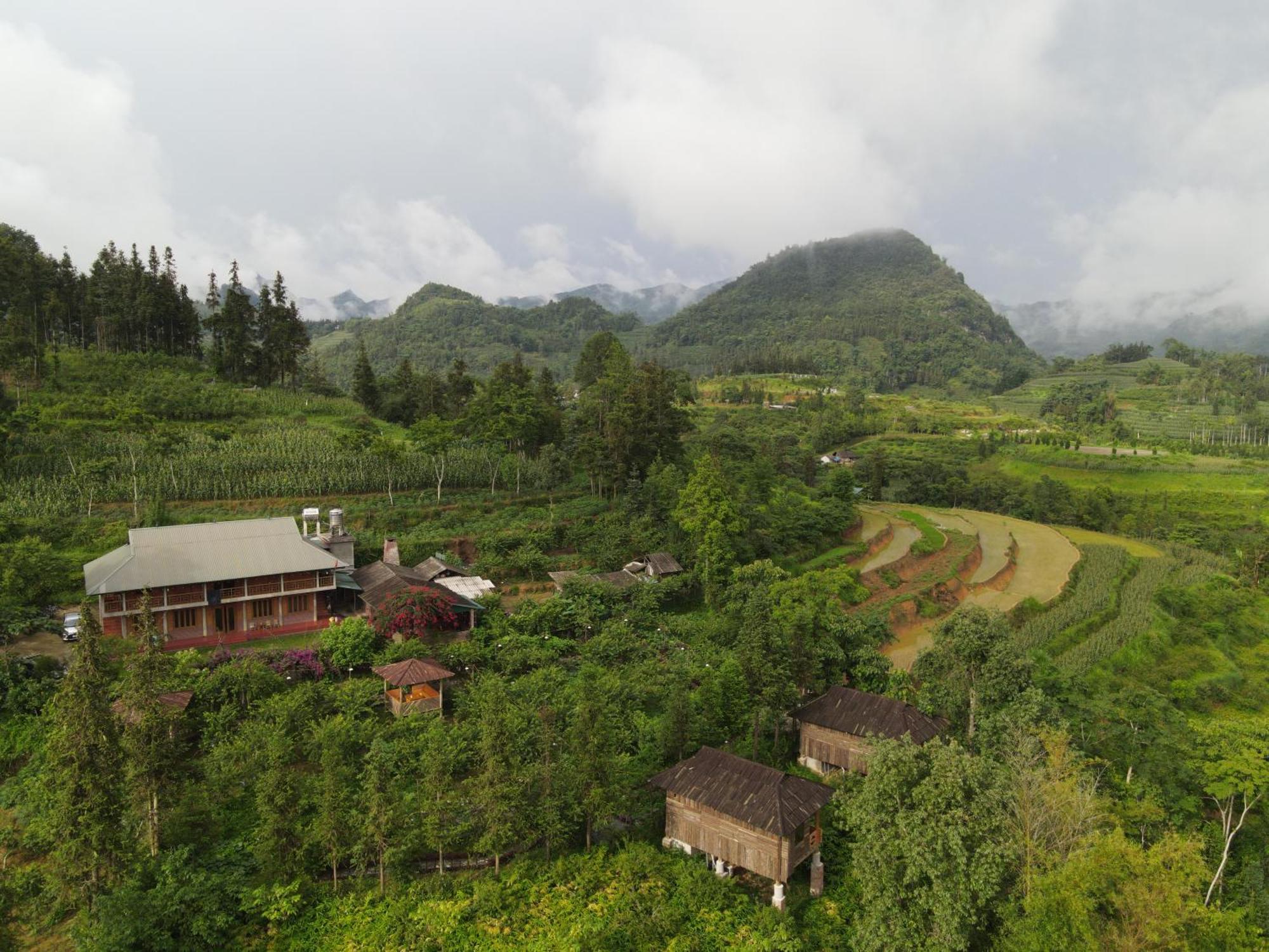 So H'Mong Homestay Bac Ha  Exterior photo